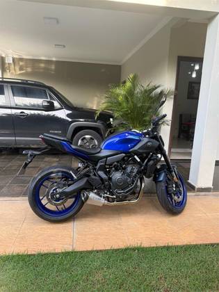 YAMAHA MT-07 CONNECTED ABS 